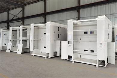 武漢機(jī)柜加工時(shí)如何合理安排機(jī)柜散熱孔或散熱通道？